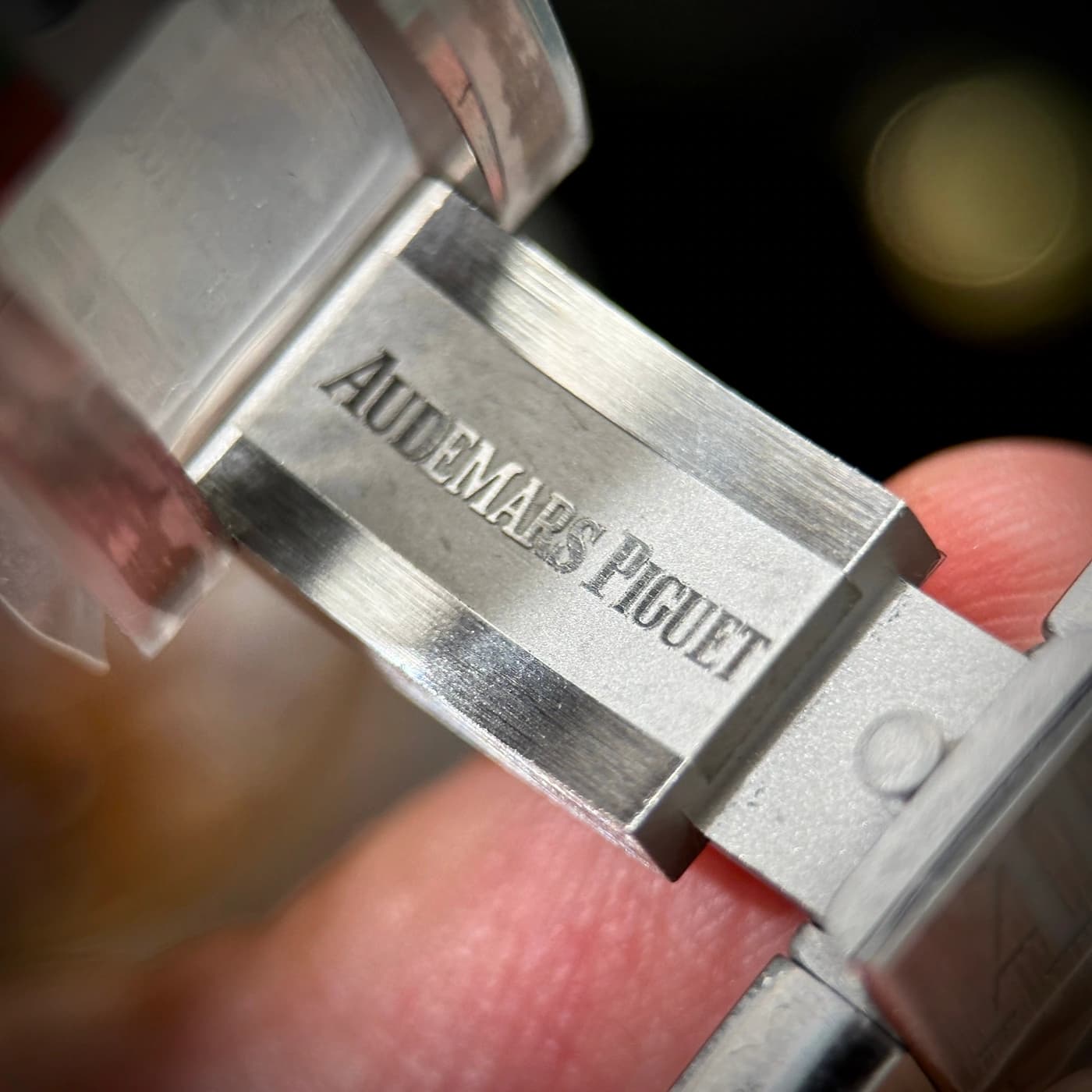 Audemars Piguet Royal Oak 41mm 15500ST Black Dial — view 10 of 10