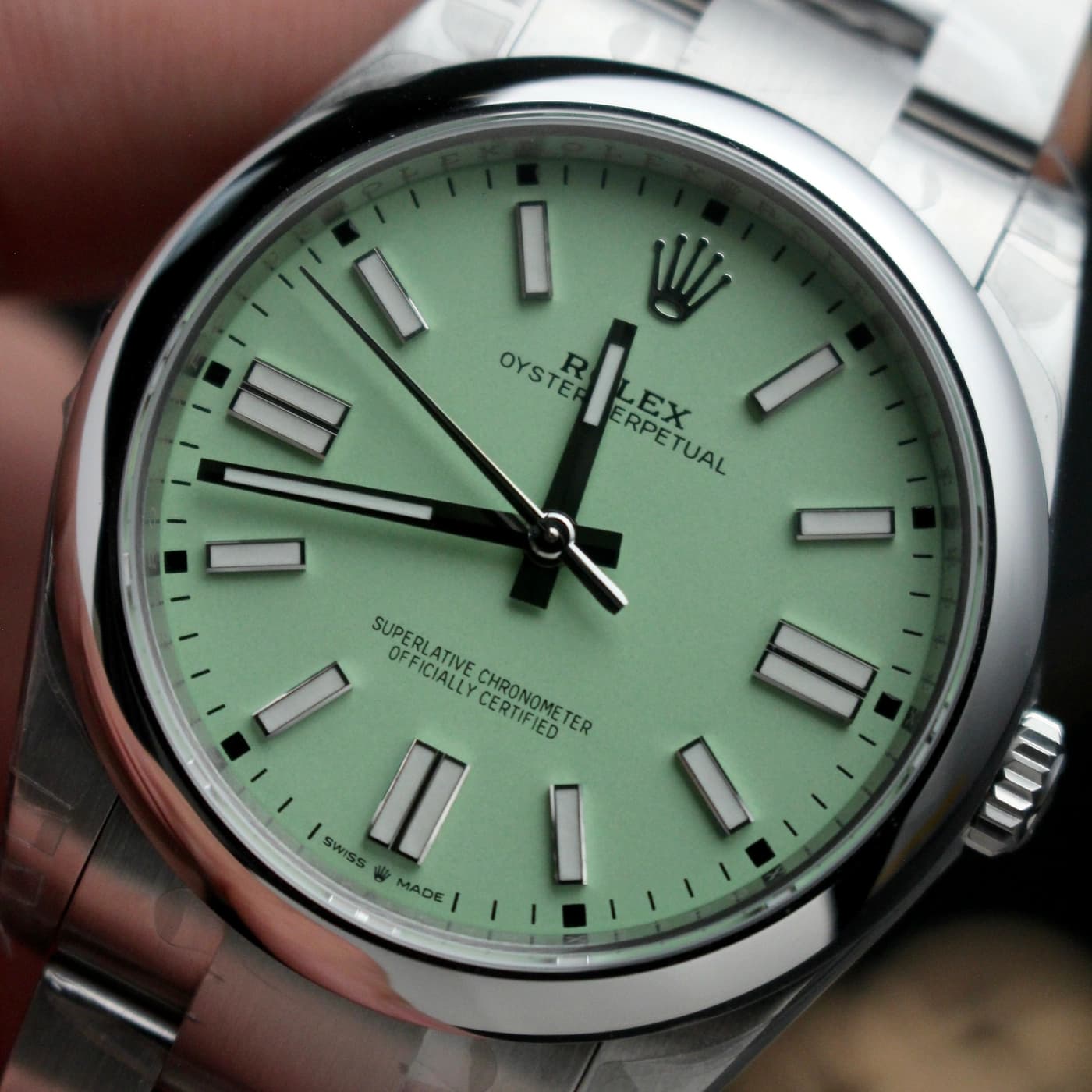 Rolex Oyster Perpetual 41 134300-0006 Pistachio — view 5 of 14
