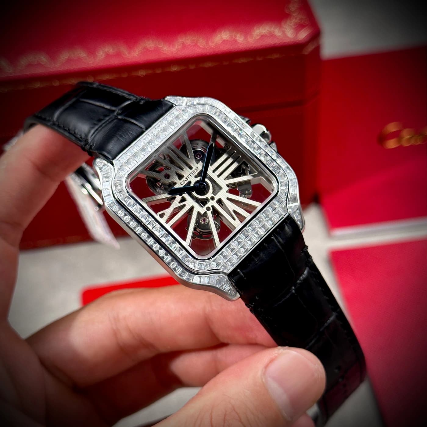 Santos de Cartier Skeleton Large Model Diamonds CRHPI01500 — view 2 of 14