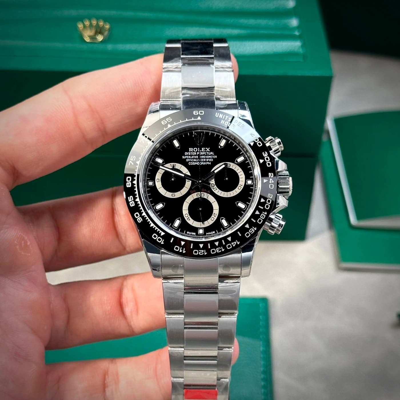 Rolex Daytona Black Dial Ceramic Bezel "Godzilla" — ảnh 2 trên 16