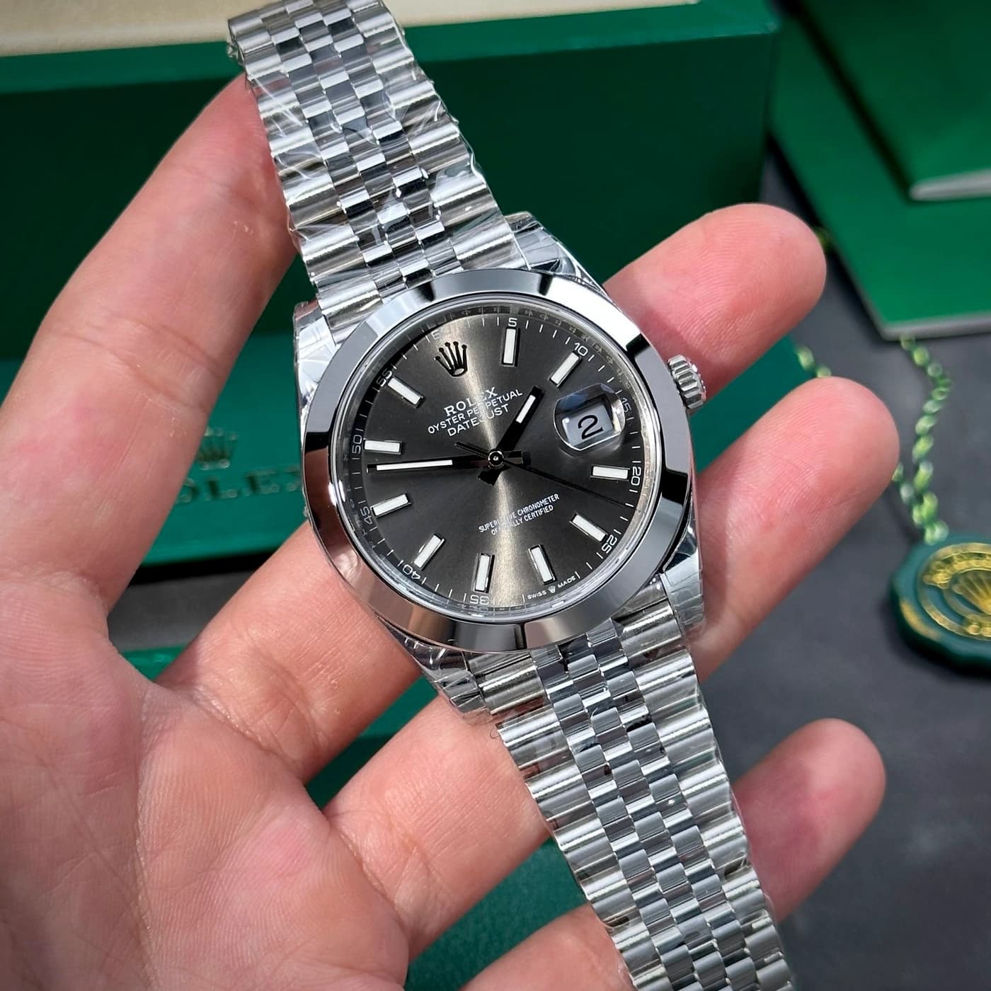 Rolex Datejust 41 126300-0008 Slate Dial