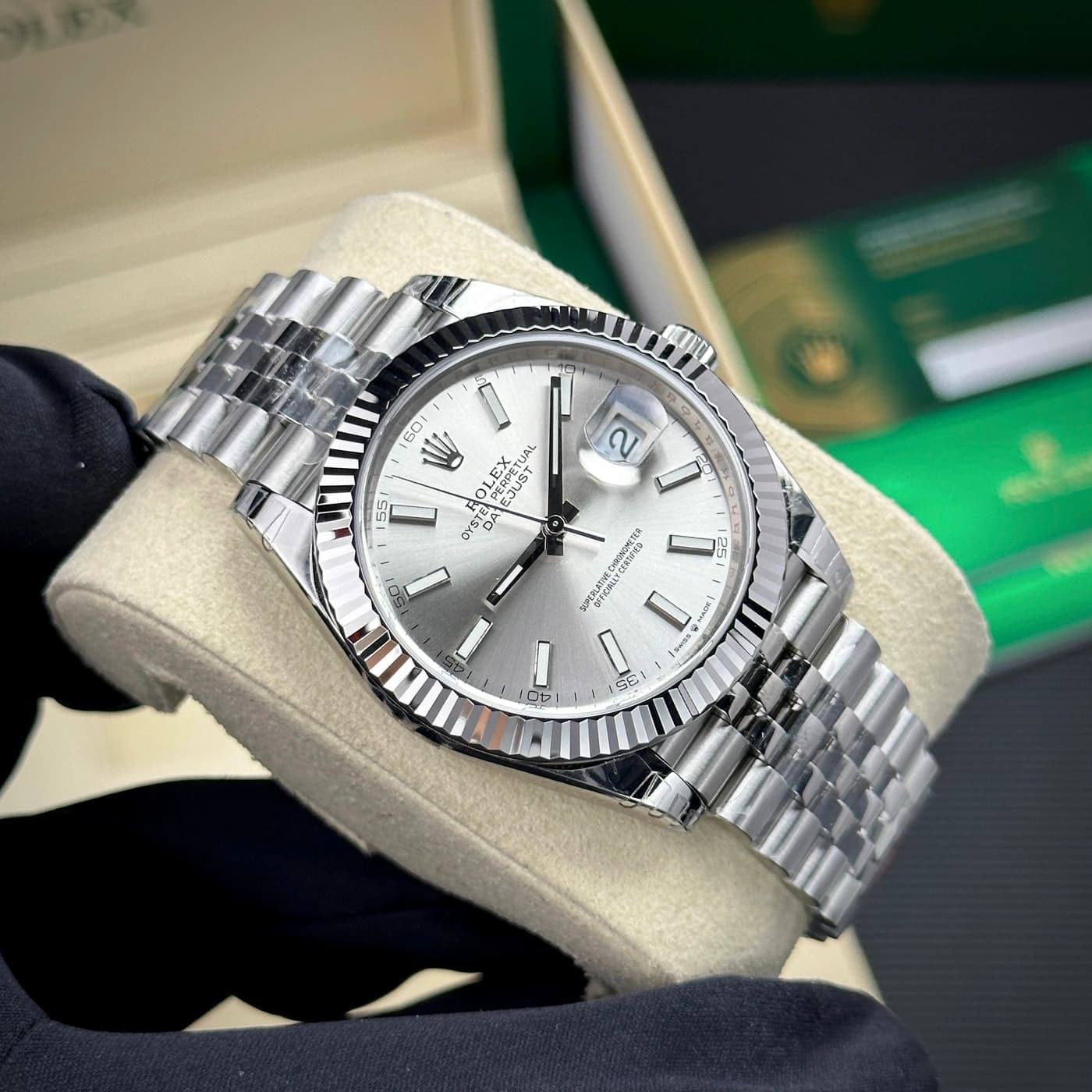 Rolex Datejust 41 126334-0004 Silver Index Dial — view 1 of 12