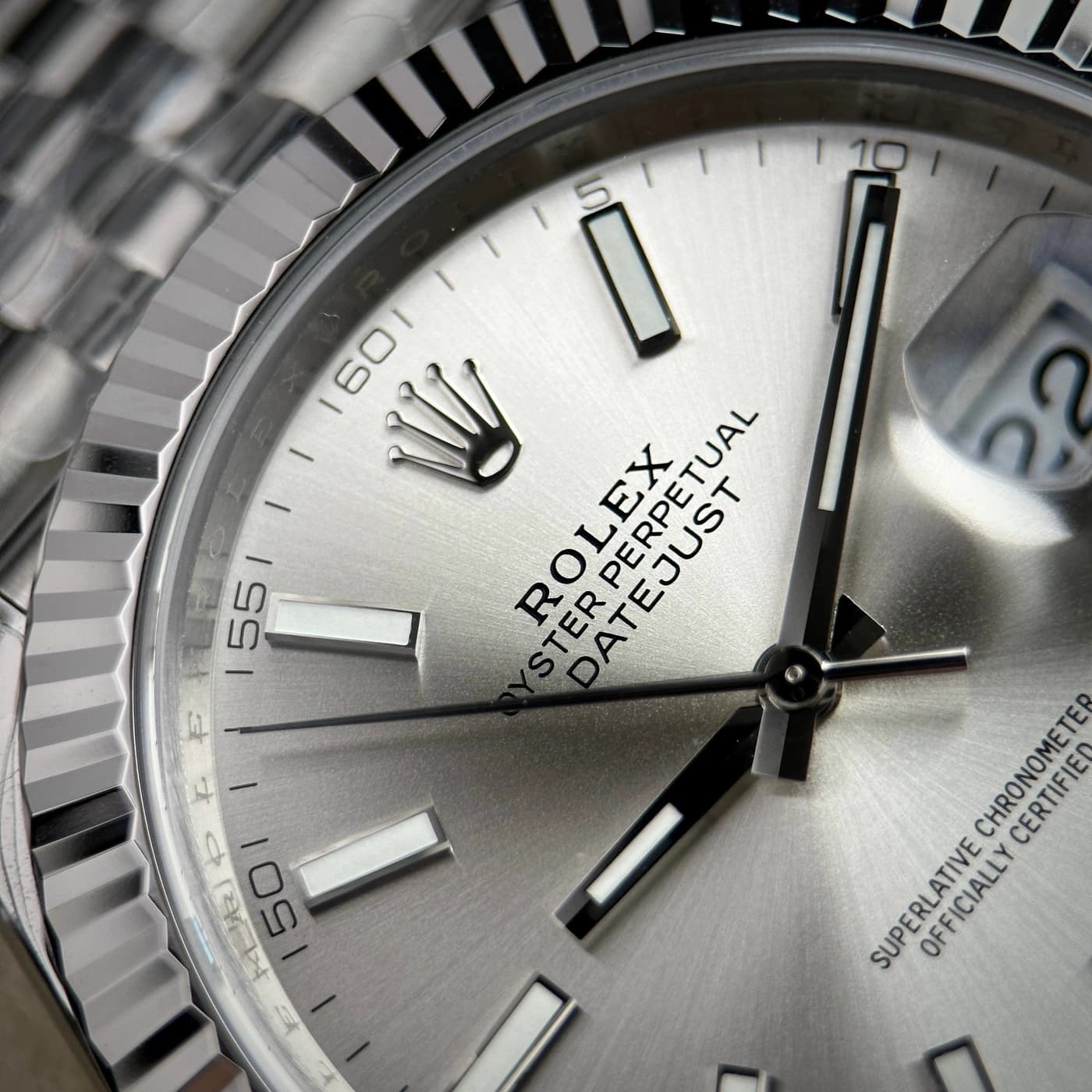 Rolex Datejust 41 126334-0004 Silver Index Dial — view 3 of 12
