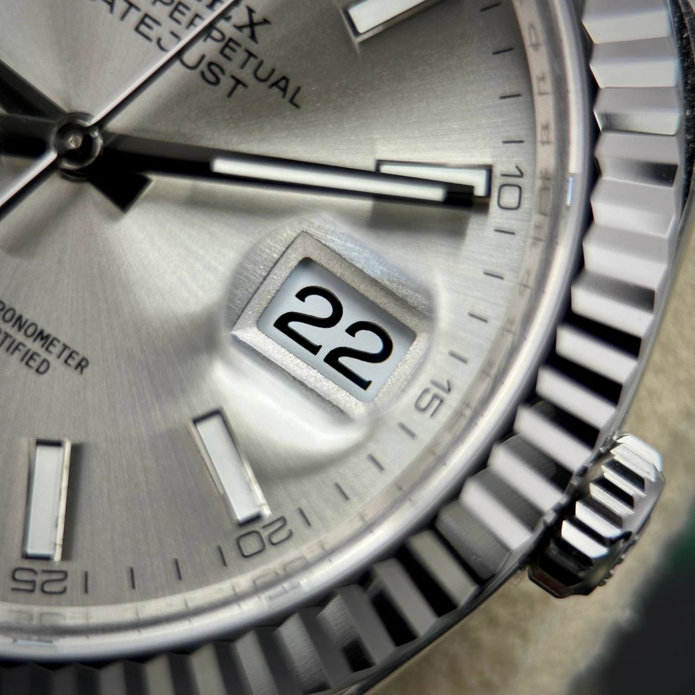 Rolex Datejust 41 126334-0004 Silver Index Dial — view 6 of 12