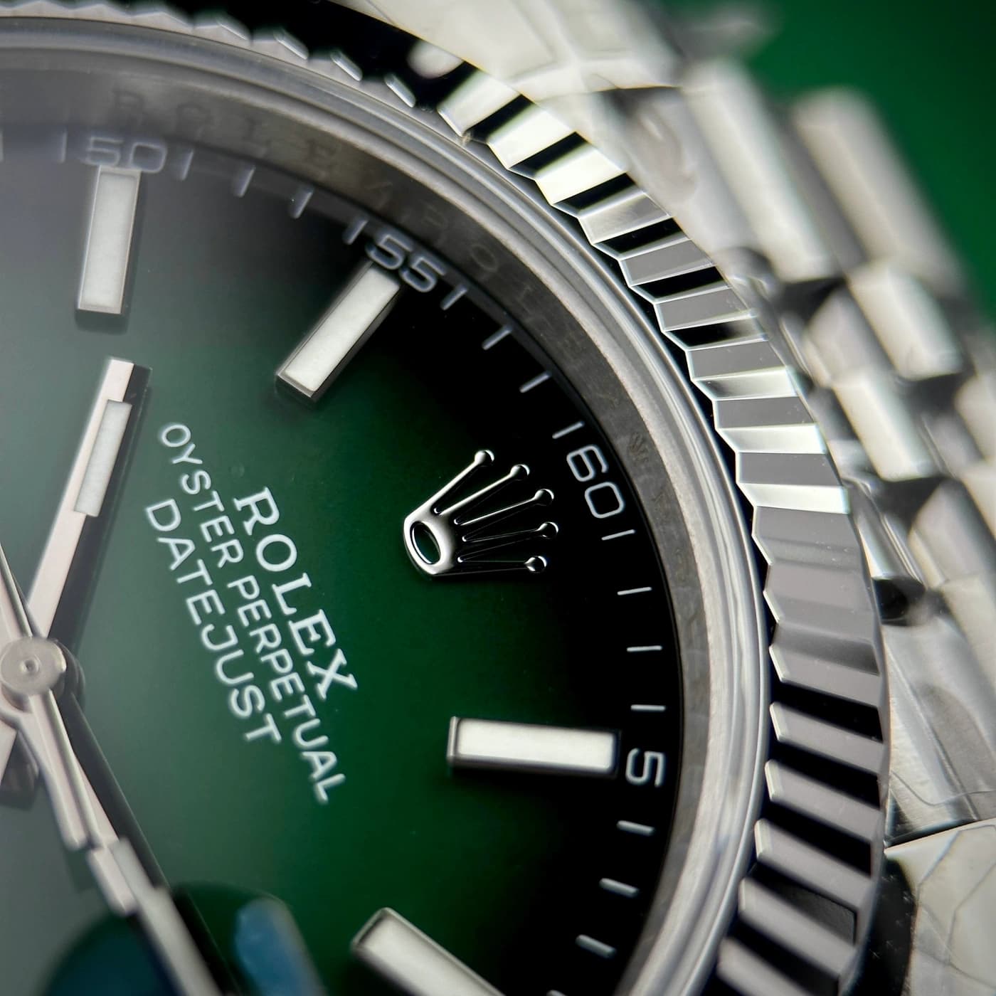 Rolex Datejust 41 126334-0034 Green Ombre — ảnh 5 trên 15
