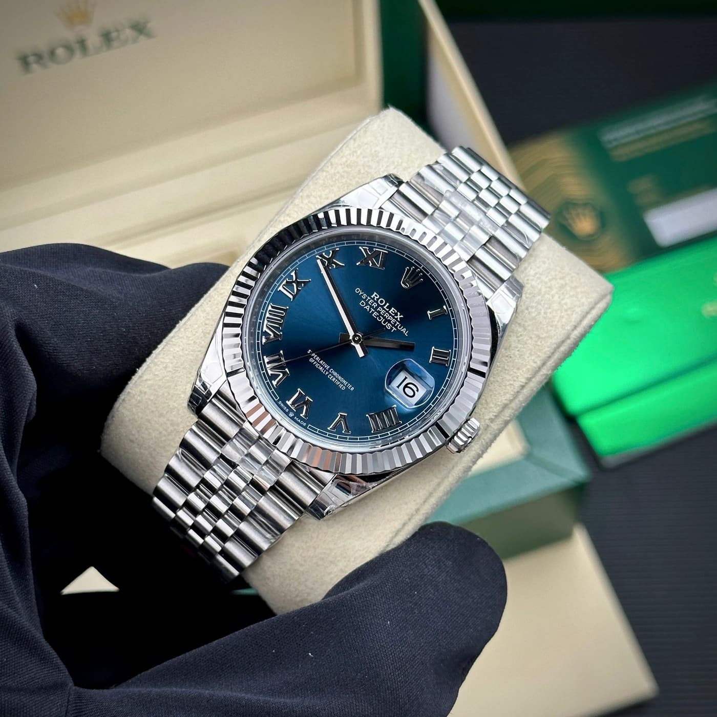 Rolex Datejust 41 126334-0038 Blue Azzurro Roman — view 1 of 12