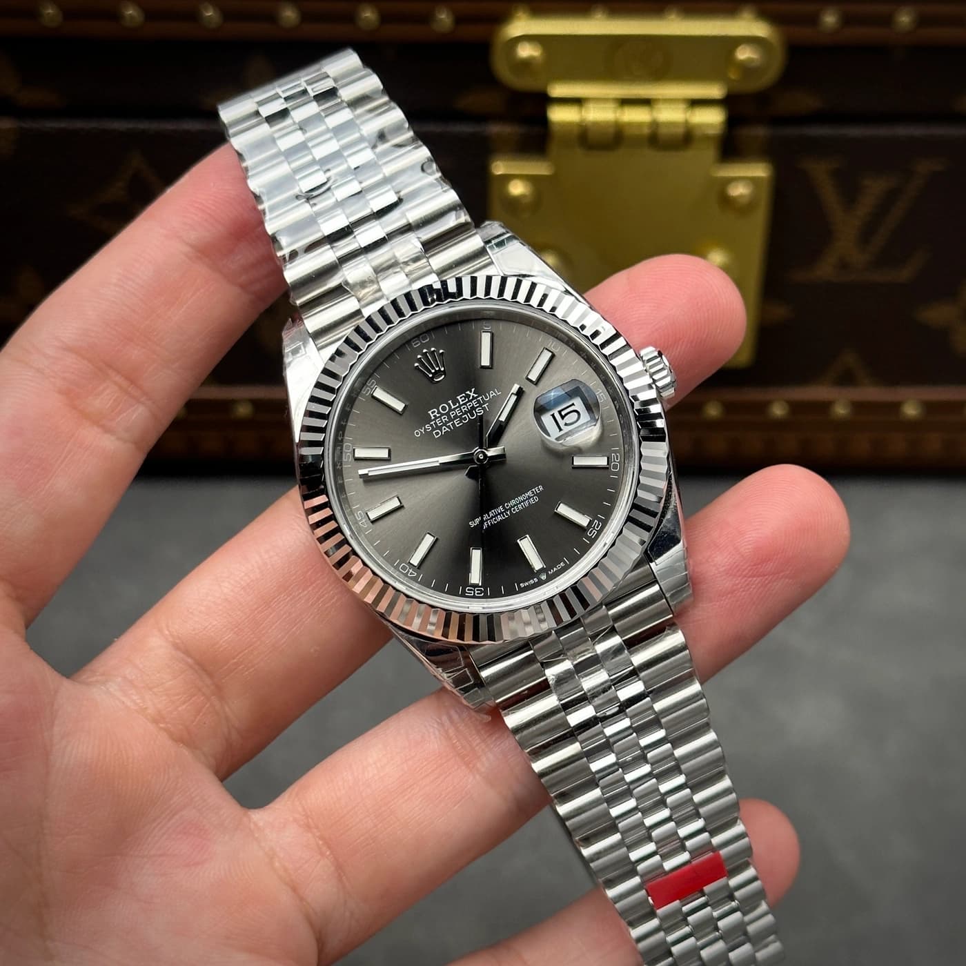 Rolex Datejust 41 126334-0014 Slate Grey Index Dial — view 1 of 18