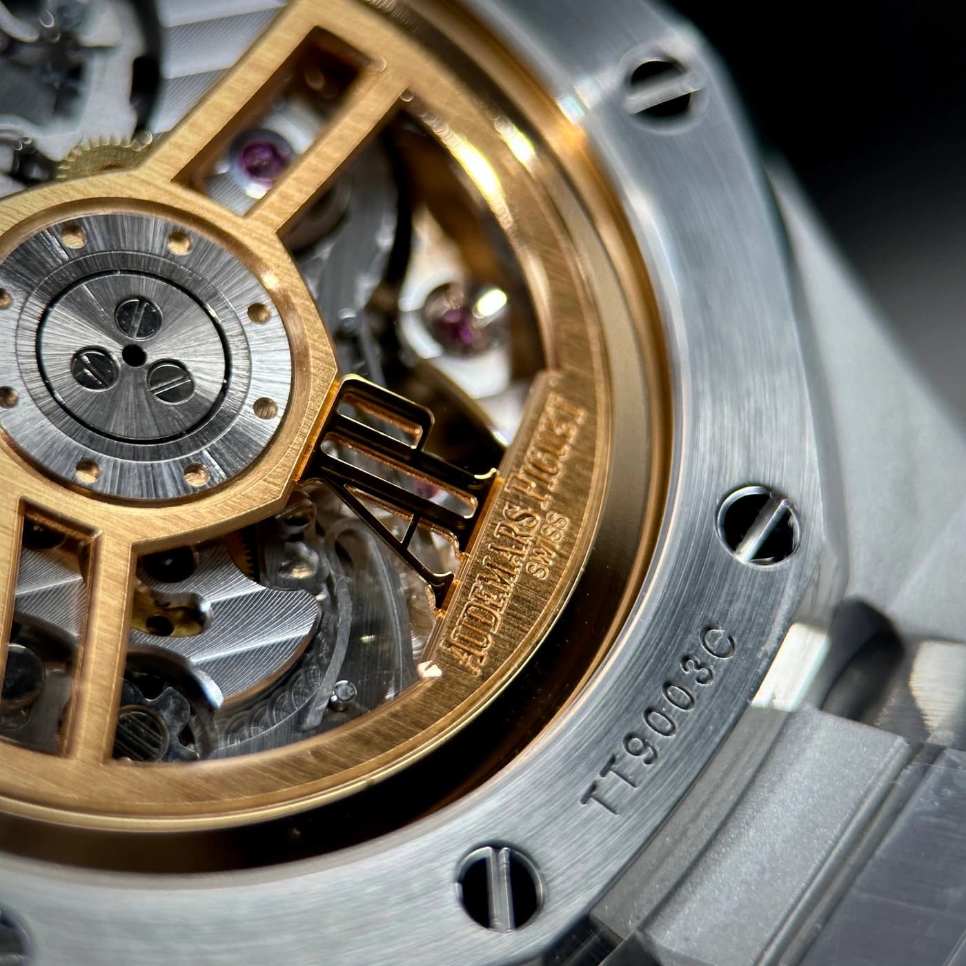 Audemars Piguet Royal Oak 41mm Blue Dial 26240ST.OO.1320ST.01 — view 11 of 15