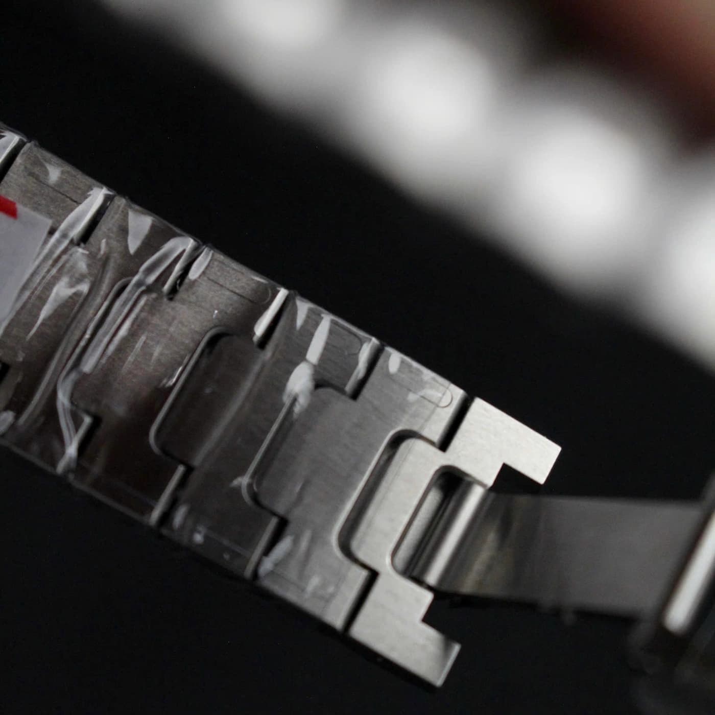 Cartier Santos De Cartier 35.1mm Steel Silver Dial WSSA0029 — view 10 of 12