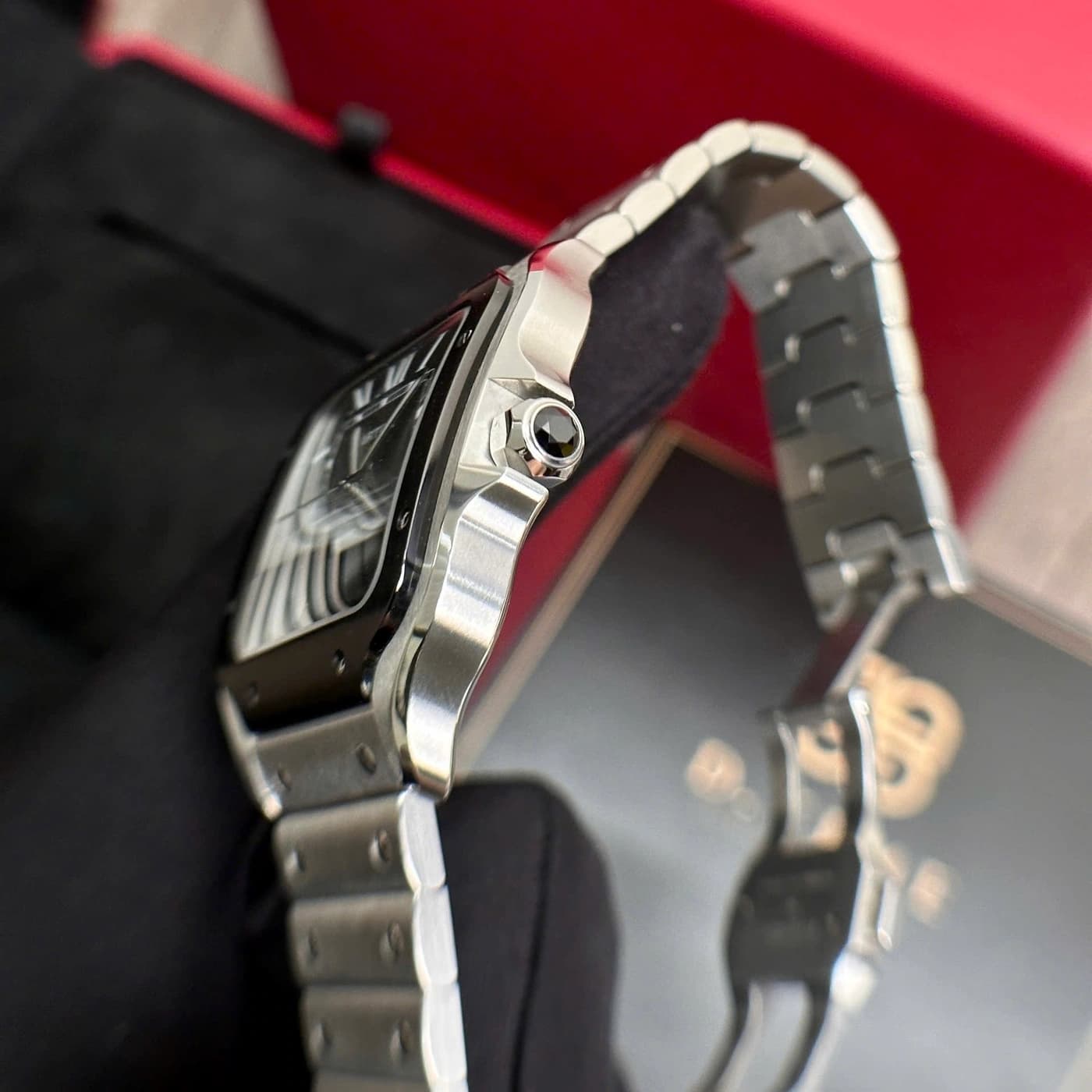 Cartier Santos De Cartier Steel Black Dial 39.8mm WSSA0037 — view 3 of 9