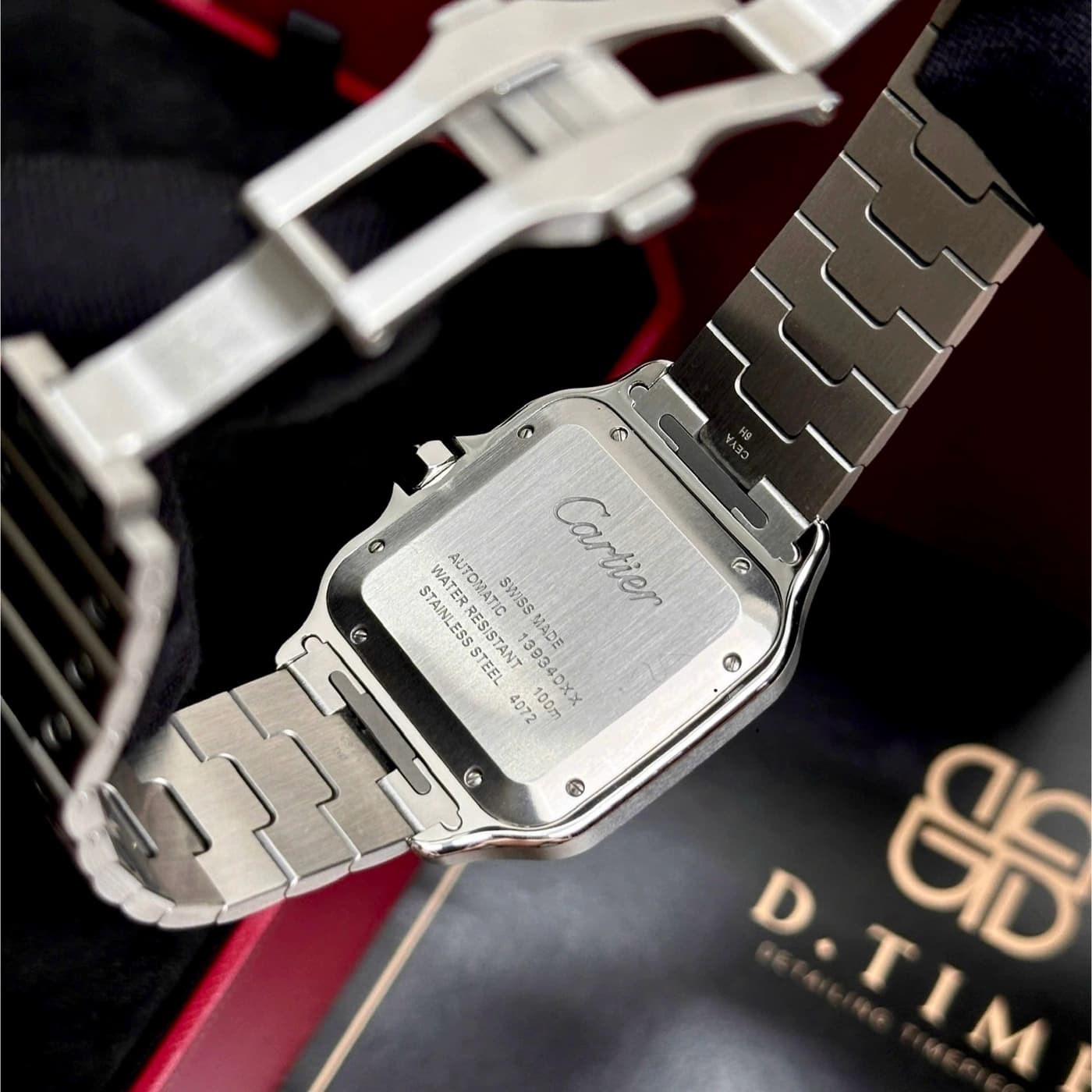 Cartier Santos De Cartier Steel Black Dial 39.8mm WSSA0037 — view 6 of 9