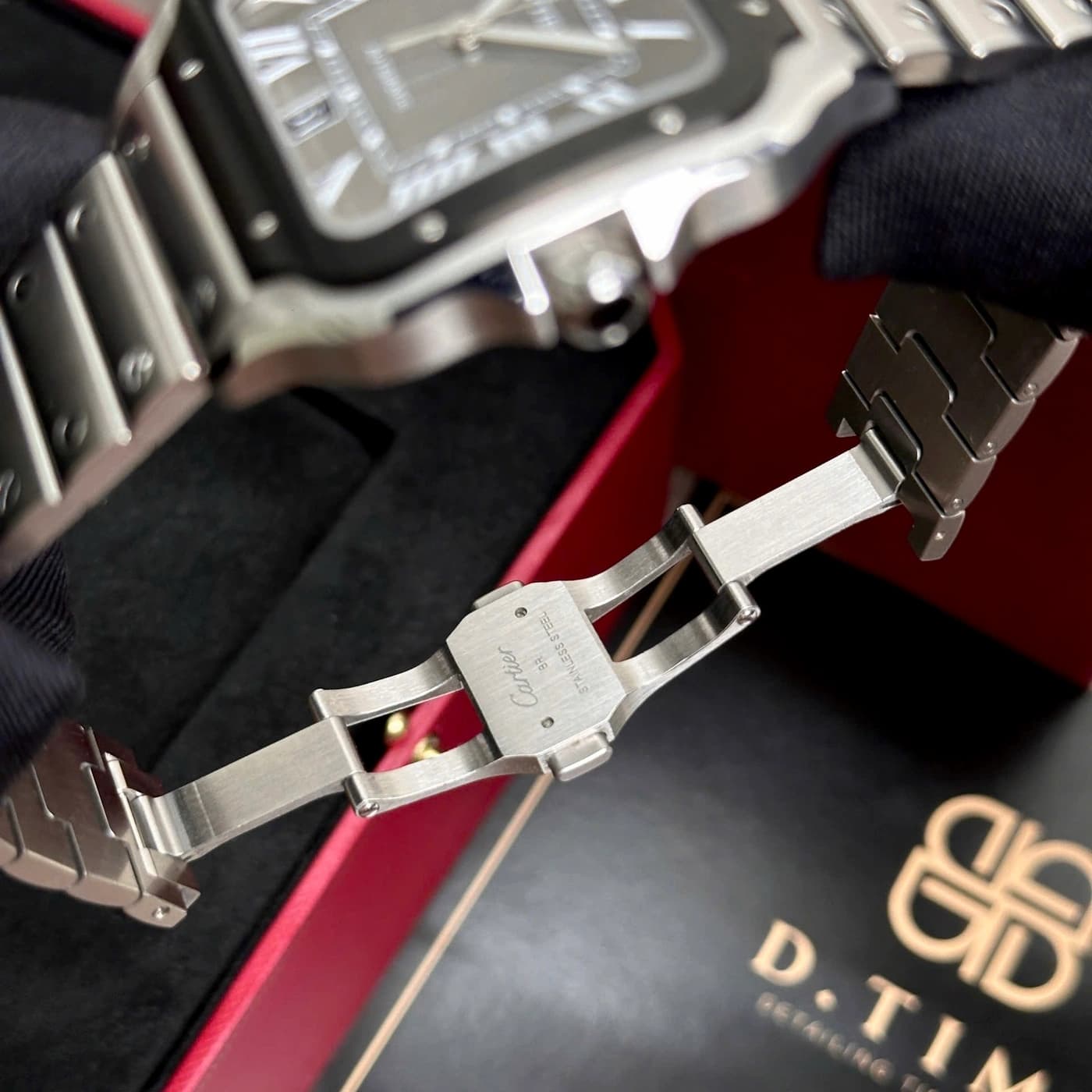 Cartier Santos De Cartier Steel Black Dial 39.8mm WSSA0037 — view 8 of 9