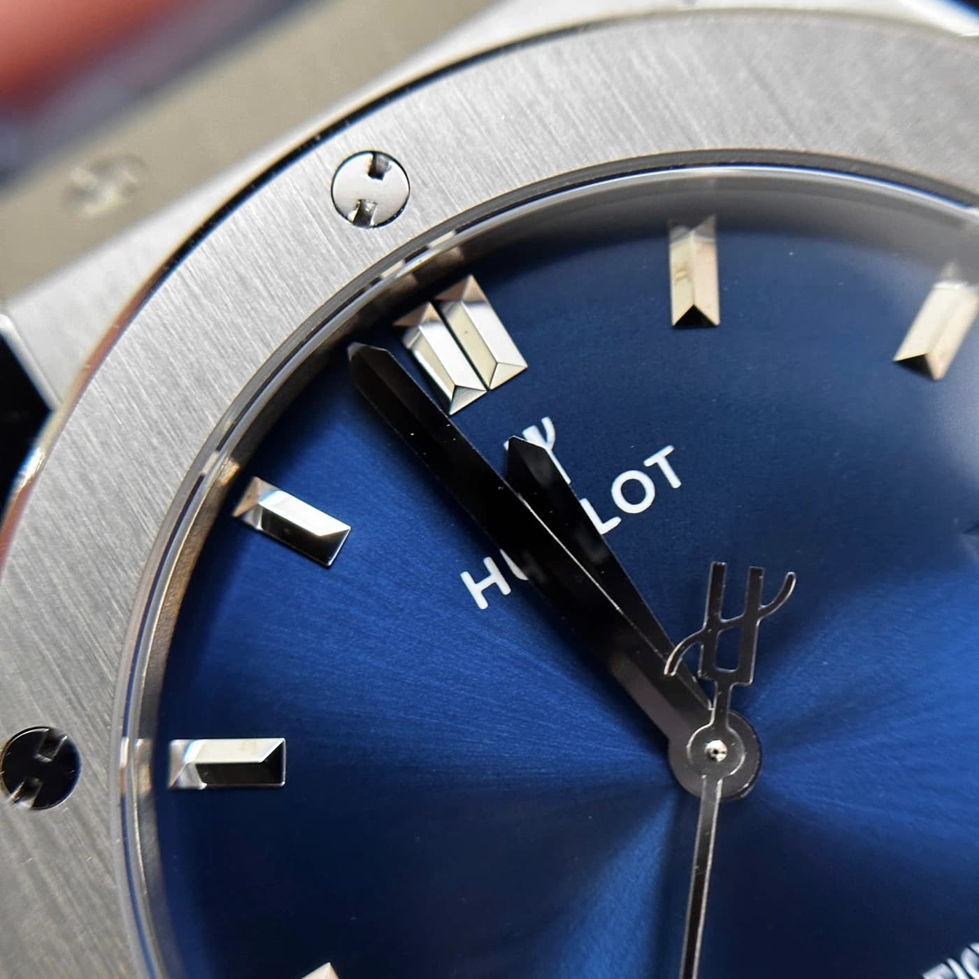 Hublot Classic Fusion Titanium Blue 42 542.NX.7170.LR — ảnh 7 trên 9