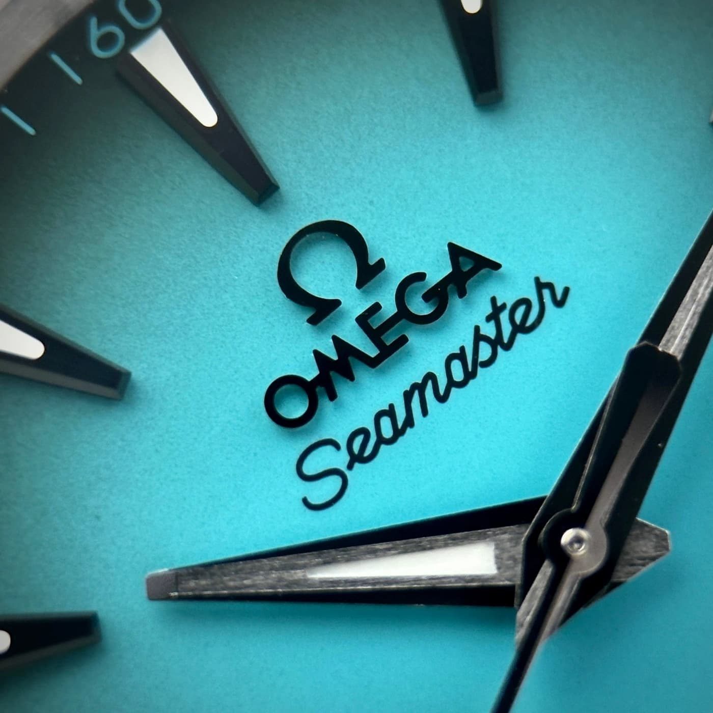 Omega Seamaster Aqua Terra 150M Co-Axial Master Chronometer 38mm Gradient Turquoise — view 3 of 10