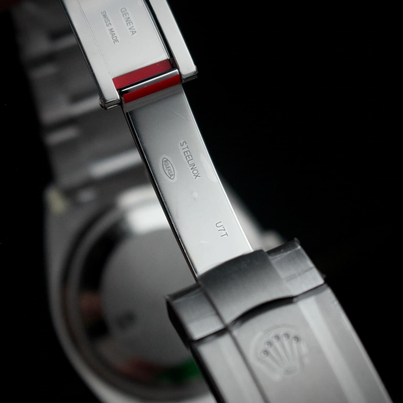Rolex Oyster Perpetual 36 126000-0012 Beige Dial — view 12 of 15